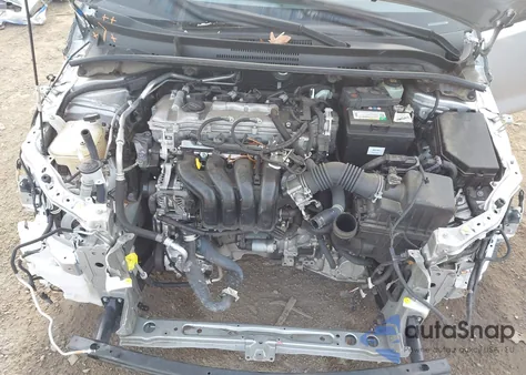 2021 Toyota Corolla Le z USA, uszkodzony, nr VIN JTDEPMAE2MJ161033